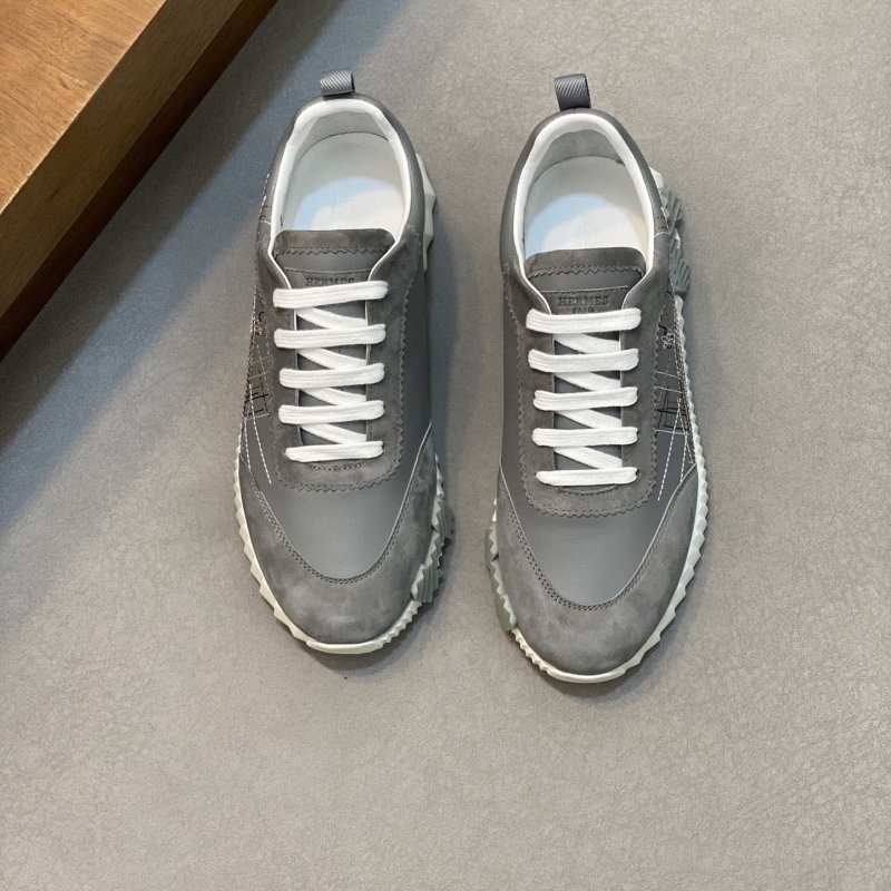 H**mes sneakers
